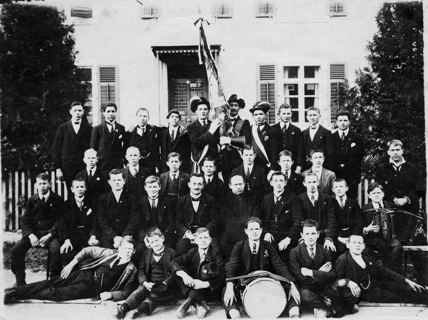 Vorschau: L - 27 B, Jünglingsverein