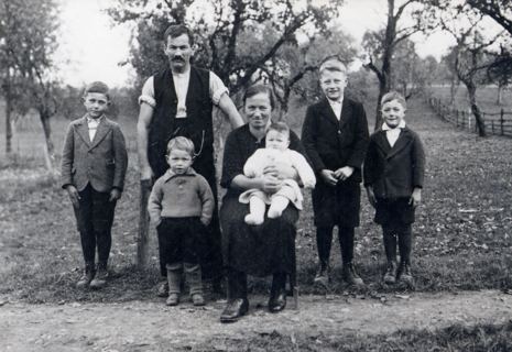 Vorschau: N - 56 A, Familie Oser