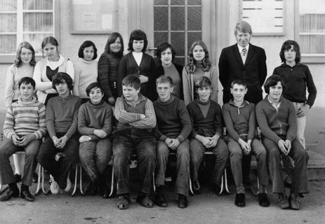 Vorschau: K - 234, Schulfoto Oberschule Hofstetten 1971-72