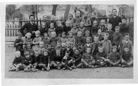 Vorschau: K - 205 Schulfoto Hofstetten ca. 1900