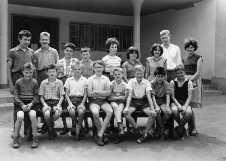 Vorschau: K - 233, Schulfoto Oberschule Hofstetten 1961