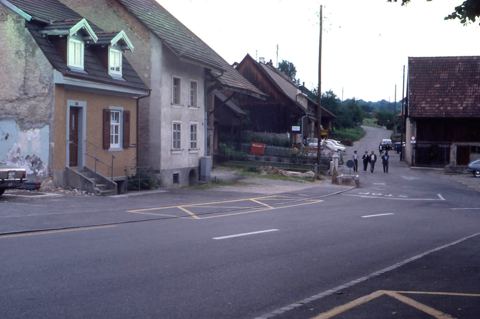 Vorschau: C1 - 09, Flühstrasse 45, Schärme
