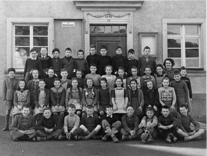 Vorschau: K - 228, Schulfoto Jahrgänge 1938-40