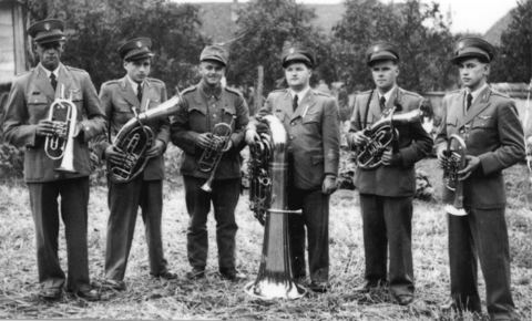 Vorschau: L - 216, Musikverein, 6 Schwyzer