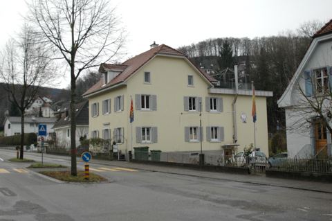 Vorschau: D1 - 82 A, Flüh Talstrasse 48 (ehemals Hasenburg) 2012