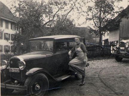 Vorschau: C1 - 22 , Vorplatz Schreinerei ca. 1940